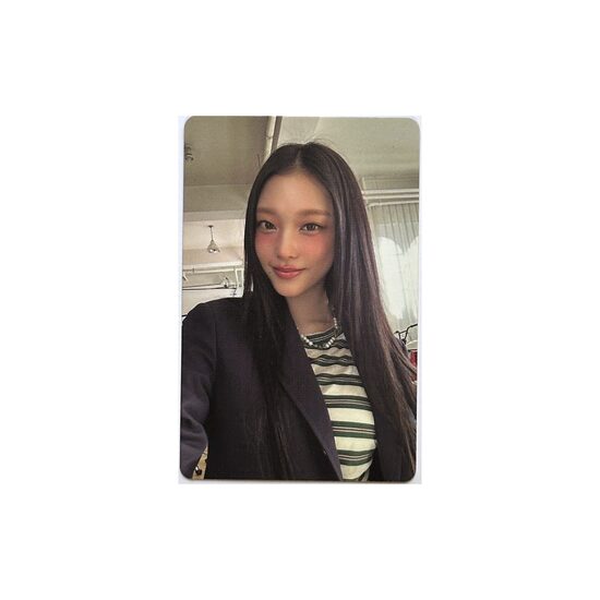 PHOTOCARD | NewJeans [HOW SWEET]