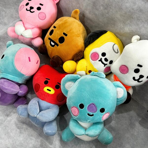 MĪKSTĀ ROTAĻLIETA | BTS [BT21]